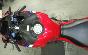 HONDA CBR600RR 2021 PC40