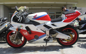 HONDA CBR250RR MC22