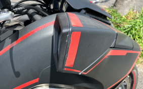 HONDA NM4 VULTUS -02 2016 RC82