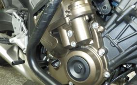 HONDA CB650R E-Clutch 2025 RH17
