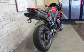 YAMAHA YZF-R1 2010 RN20