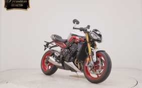 TRIUMPH STREET TRIPLE RX 2026
