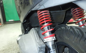 HONDA PCX125-2ﾔﾈﾂｷ JF56