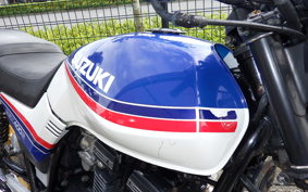 SUZUKI GSX-400E