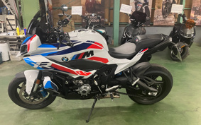 BMW M1000XR 2024 0E91