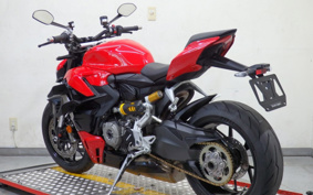DUCATI STREETFIGHTER V2 2022 3F00