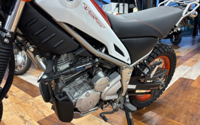 YAMAHA TORITSU CAR DG32J