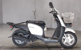 YAMAHA NEWS GEAR UA06J