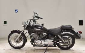 YAMAHA DRAGSTAR 250 VG02J