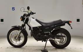 YAMAHA TW225 DG09J