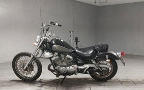 YAMAHA VIRAGO 250 3DM