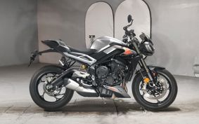 TRIUMPH STREET TRIPLE RS 2023 HDA614