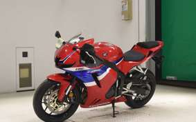 HONDA CBR600RR 2025