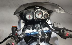 KAWASAKI ZR 700 2003 ZR750F