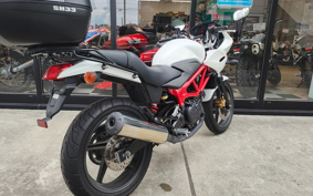 HONDA VTR 250 F MC33