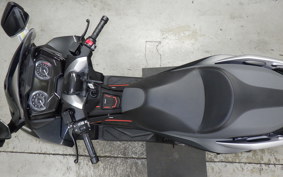 HONDA FORZA 250 MF17