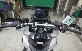 HONDA X-ADV 750 2025 RH21