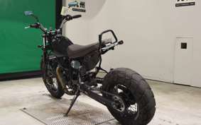 YAMAHA TW225 DG09J