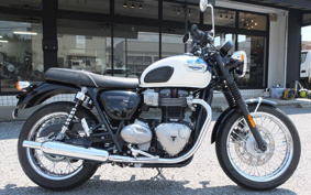TRIUMPH BONNEVILLE T100 2016 DAD70G