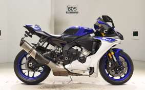 YAMAHA YZF-R1 2015
