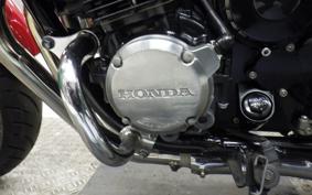 HONDA CB750 GEN 2 2009 RC42