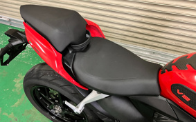 DUCATI STREETFIGHTER V2 2022 3F00