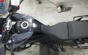 SUZUKI Vｽﾄﾛｰﾑ1050XT 2020 EF11M