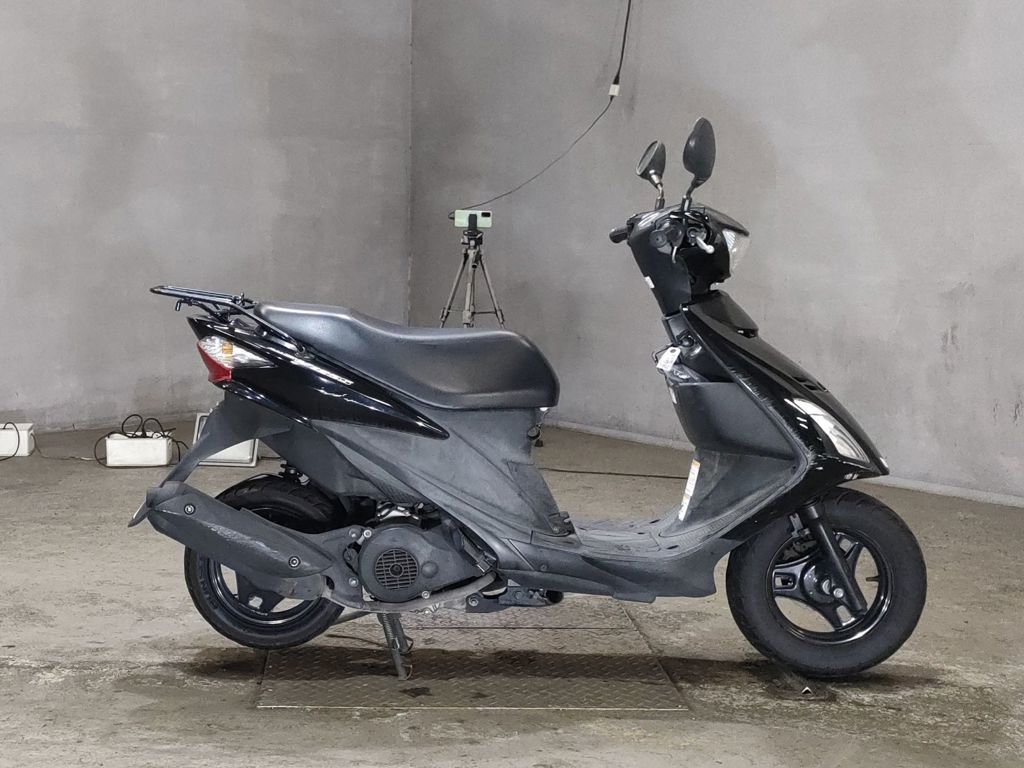 Фото Suzuki ADDRESS V125 с японского аукциона