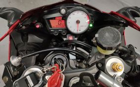 YAMAHA YZF-R6 2006 RJ09