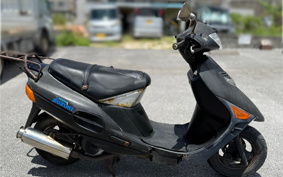 SUZUKI VECSTAR 125 CF42A