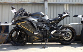KAWASAKI ZX-25R 2022 ZX250E