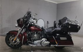 HARLEY FLHTCUSE1800CVO 2010 PR8