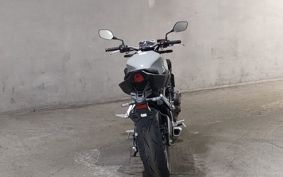 HONDA CB650R E-Clutch 2026 RH17