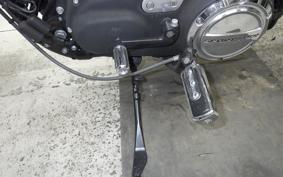 HARLEY XL883R 2012