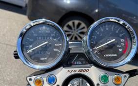 YAMAHA XJR1200 1998 4KG