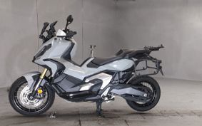 HONDA X-ADV 750 RH10