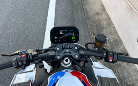 BMW M1000R 2024 0E81