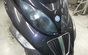 PIAGGIO MP3 400 2009