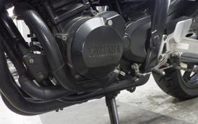 YAMAHA FZ400 1997 4YR