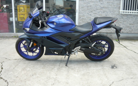YAMAHA YZF-R25 ABS RG74J