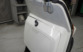 YAMAHA BELUGA 80 2002 5G3