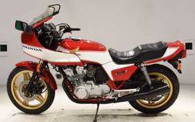 HONDA CB750F B 1982 RC04