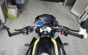 TRIUMPH STREET TRIPLE RS 2022