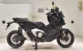 HONDA X-ADV 750 2026 RH21