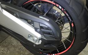 HONDA X-ADV 750 2017 RC95