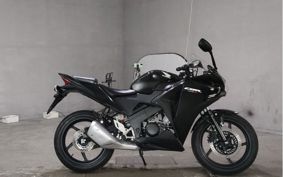 HONDA CBR125R JC50