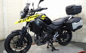 SUZUKI STROM 250 DS11A