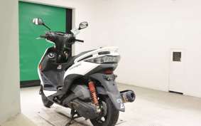 YAMAHA CYGNUS 125 XSR 2