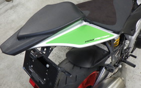 APRILIA TUONO V4 1100 2017