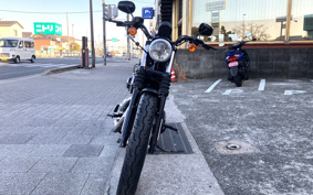 HARLEY XL883N 2015 LE2